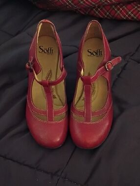 Sofft Tan Leather Insole Slip-On